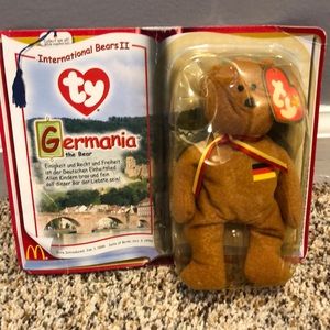 NIB Beanie Babies - Germania the Bear - International Bears II Collection